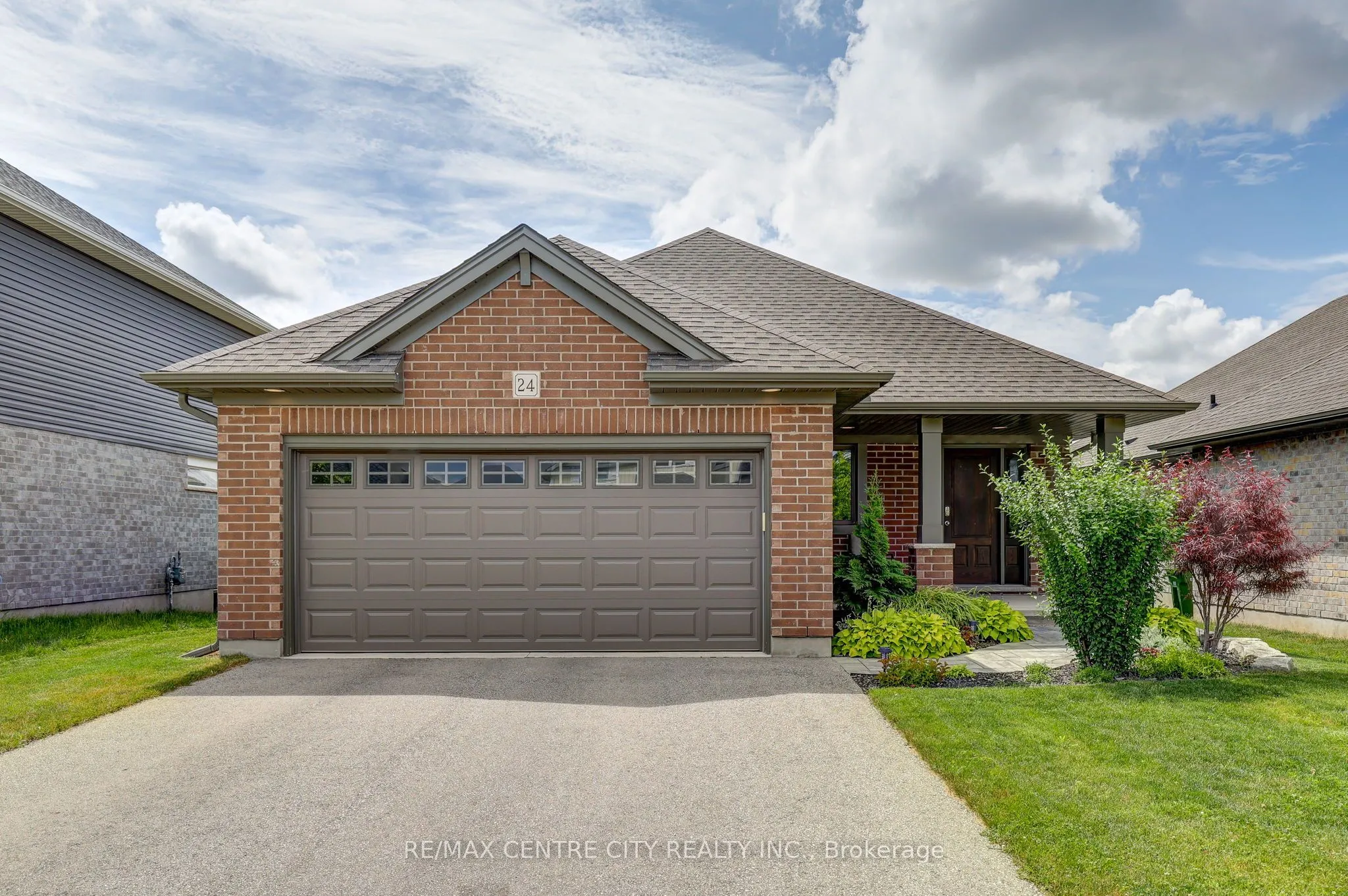 24 Acorn Trail, ON N5R 0H5