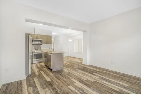 9589 Tallgrass Avenue, ON L2G 0Y3