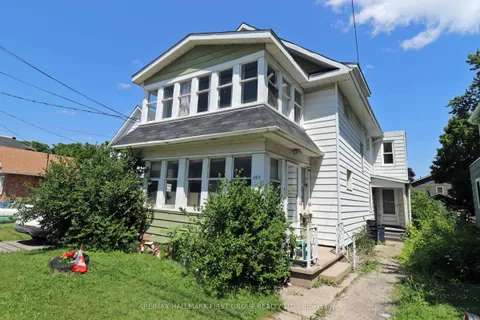 143 Brockville Street, ON K7A 3Y7