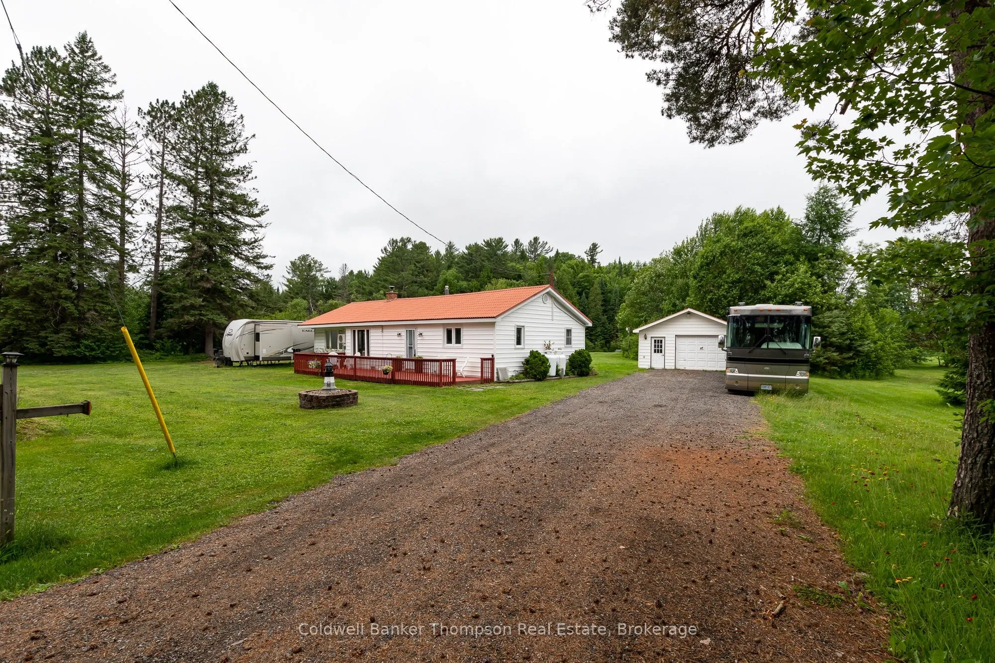 4242 Ravenscliffe Road, ON P1H 2J2
