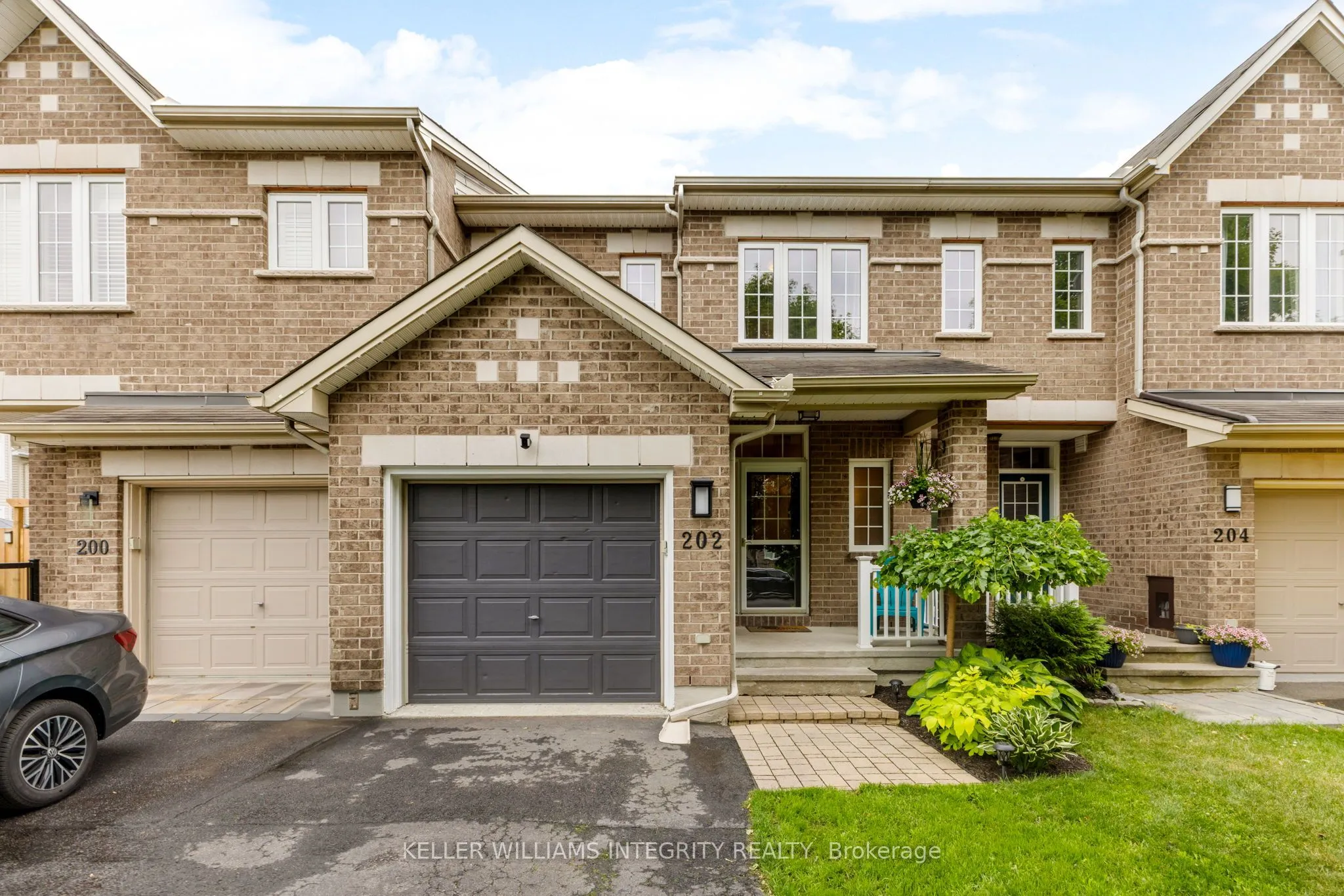202 Bookton Place, ON K1V 2H3