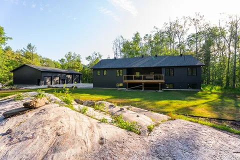 1064 Laidlaw Avenue, ON L0K 2B0