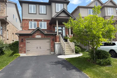 102 Oakes Crescent, ON N1E 0J5