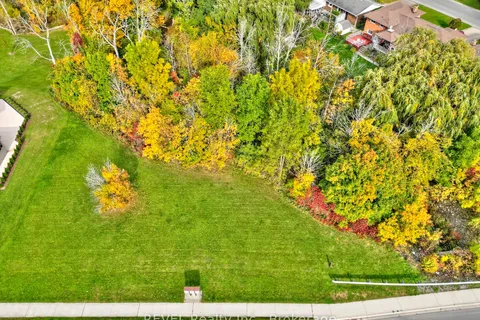 55-63 Colbeck Drive, ON L3C 7B2