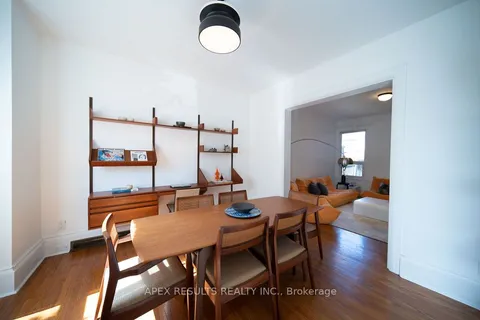 61 William Street, ON L8L 5T6