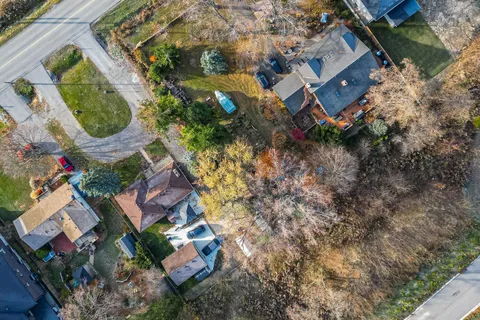 9868 Twenty Road, ON L0R 1W0