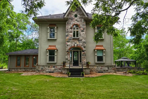 12096 Gale Road, ON N0M 1A0