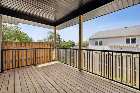 300 Richmond Street, ON L2V 5B9