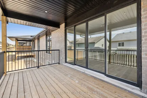 300 Richmond Street, ON L2V 5B9