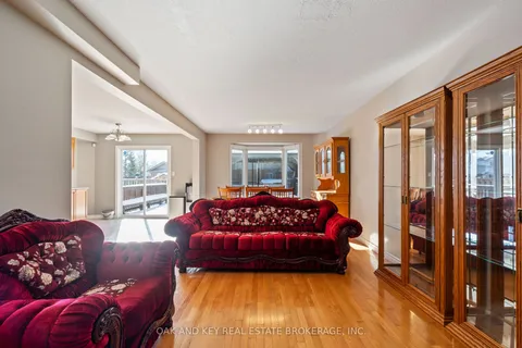 1307 Blackmaple Drive, ON N5Y 5V4