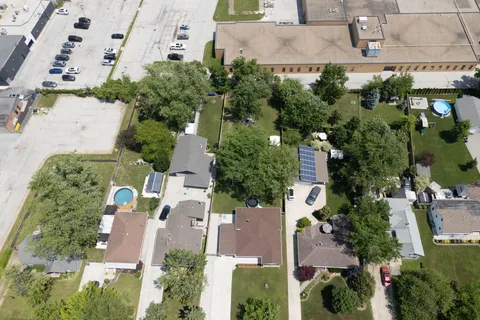 1236 Shawnee Road, ON N8N 1R9