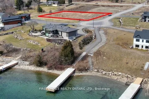 4 Shoreside Way, ON K6V 5T1