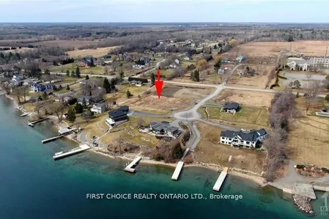 4 Shoreside Way, ON K6V 5T1