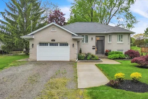 1146 Line Avenue, ON L3C 3C4