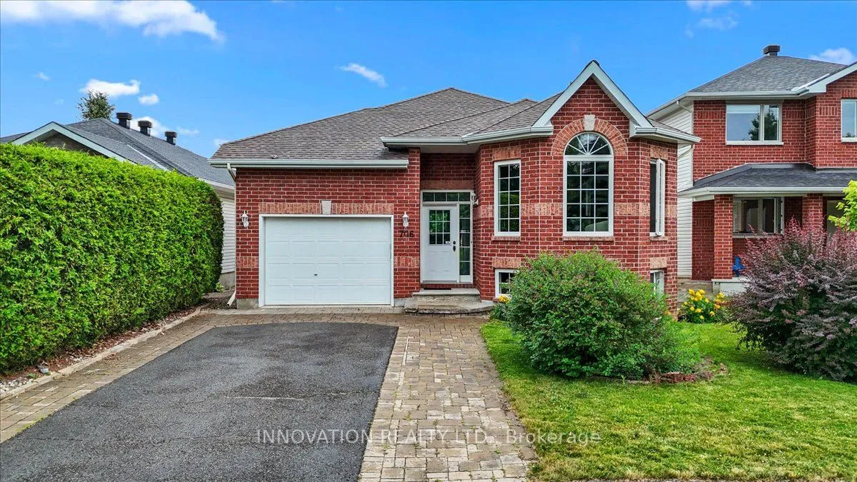 706 Mud Creek Crescent, ON K1V 1W3