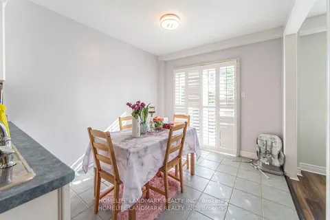 655A Royal Fern Street, ON N2V 2P6