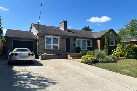 57 Metcalfe Street, ON L2V 3A2