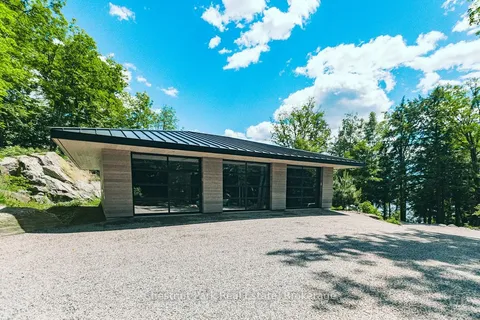 1737 Peninsula Road, ON P0B 1K0