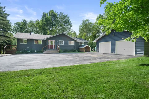 36 Maple Street, ON P0C 1J0