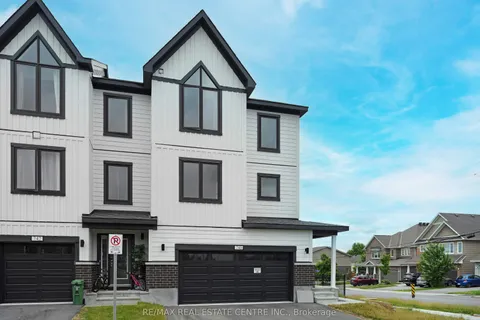 740 Kinstead Pvt Private, ON K2S 3B3
