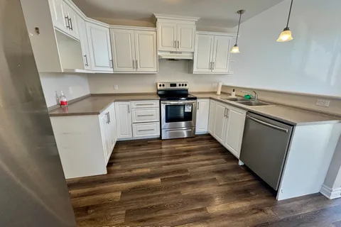 258 Bellwood Drive, ON K6H 0H1