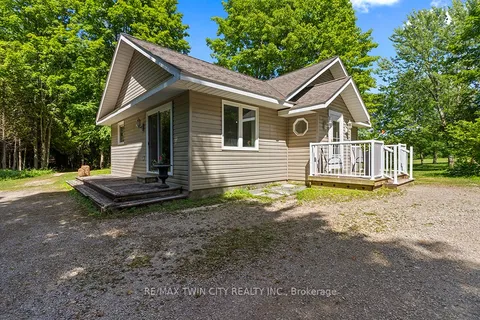 382185 Concession 17 Road, ON N0H 2T0