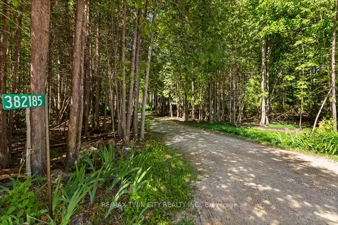 382185 Concession 17 Road, ON N0H 2T0