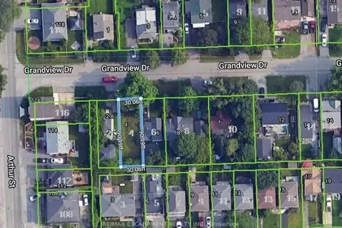 4 Grandview Drive, ON L2M 1A8