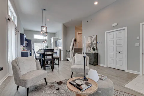 9 Clover Circle, ON N5R 0J3