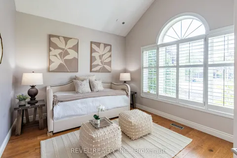 333 Milla Court, ON N2L 6N4