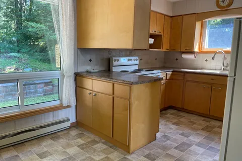 773 Anita Avenue, ON P1C 0A8