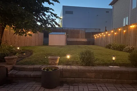 16 Tiffany Court, ON P1B 9R6