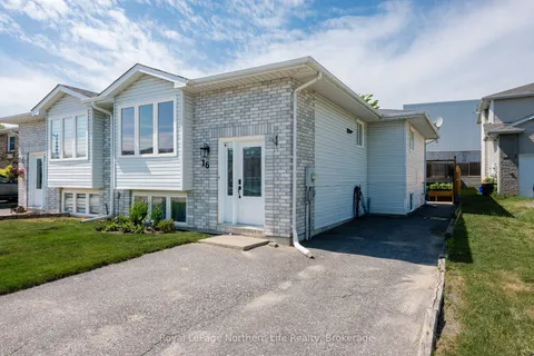 16 Tiffany Court, ON P1B 9R6