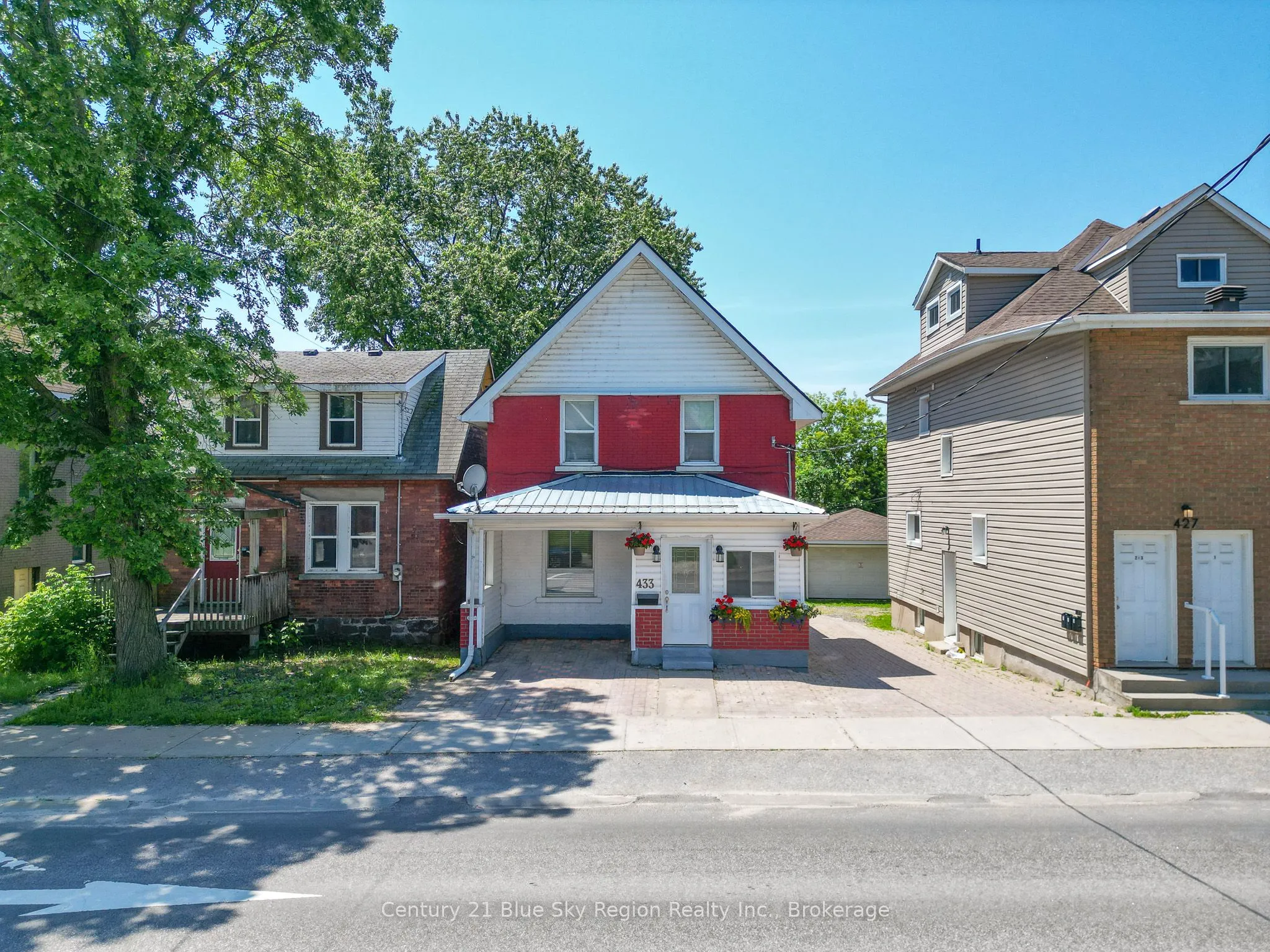 433 Mcintyre Street, ON P1B 1E1