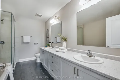 291 Raspberry Place, ON N2T 2Z4