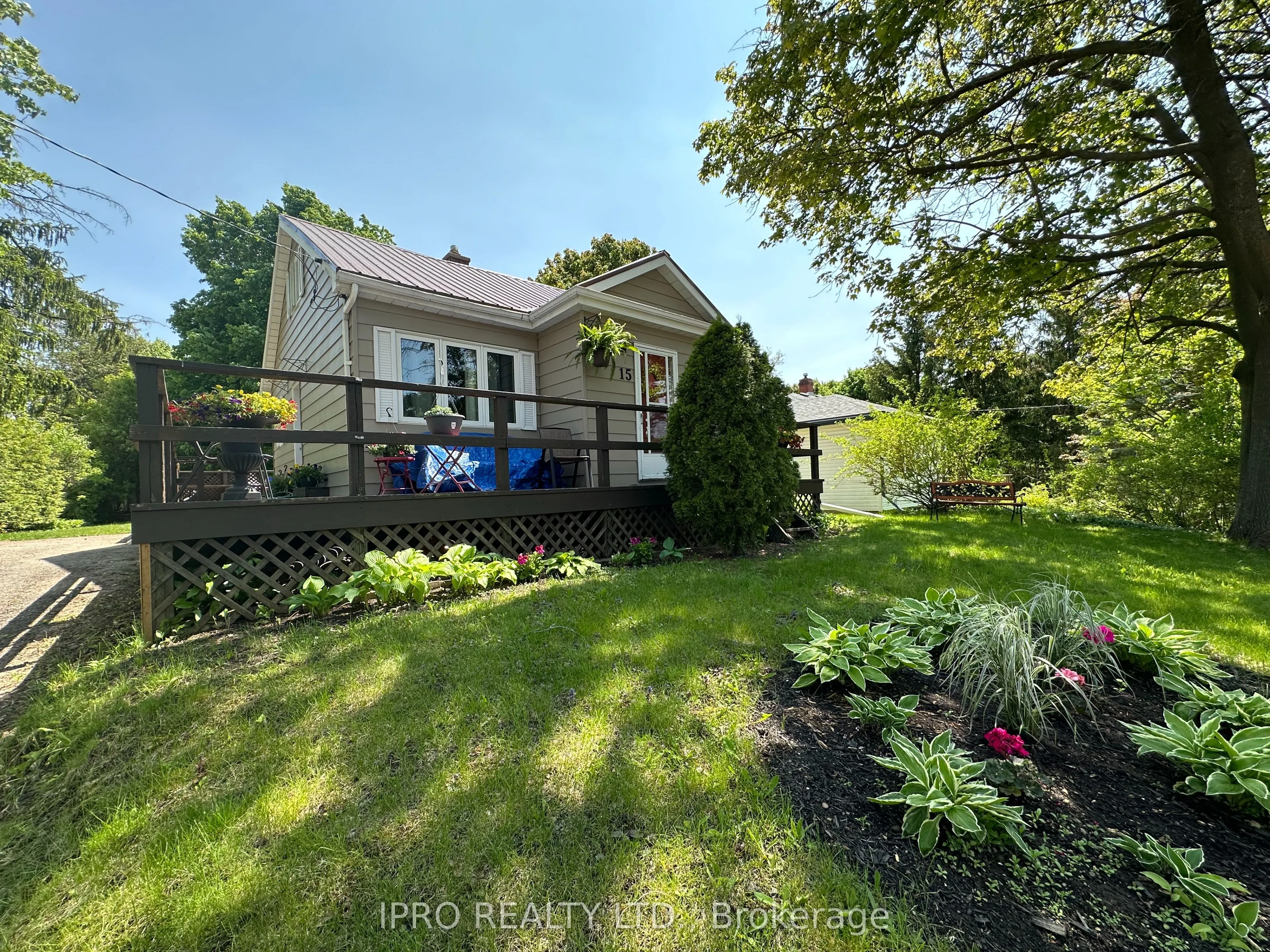 15 Millwood Road, ON N0B 1T0