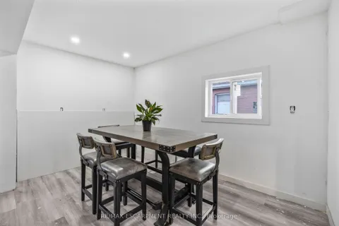 163 Britannia Avenue, ON L8H 1X4