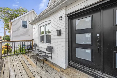 163 Britannia Avenue, ON L8H 1X4