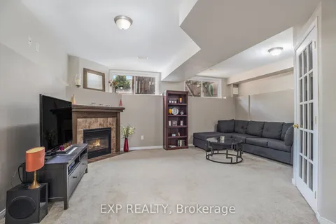 215 Parkrose N/A, ON K4A 0N8