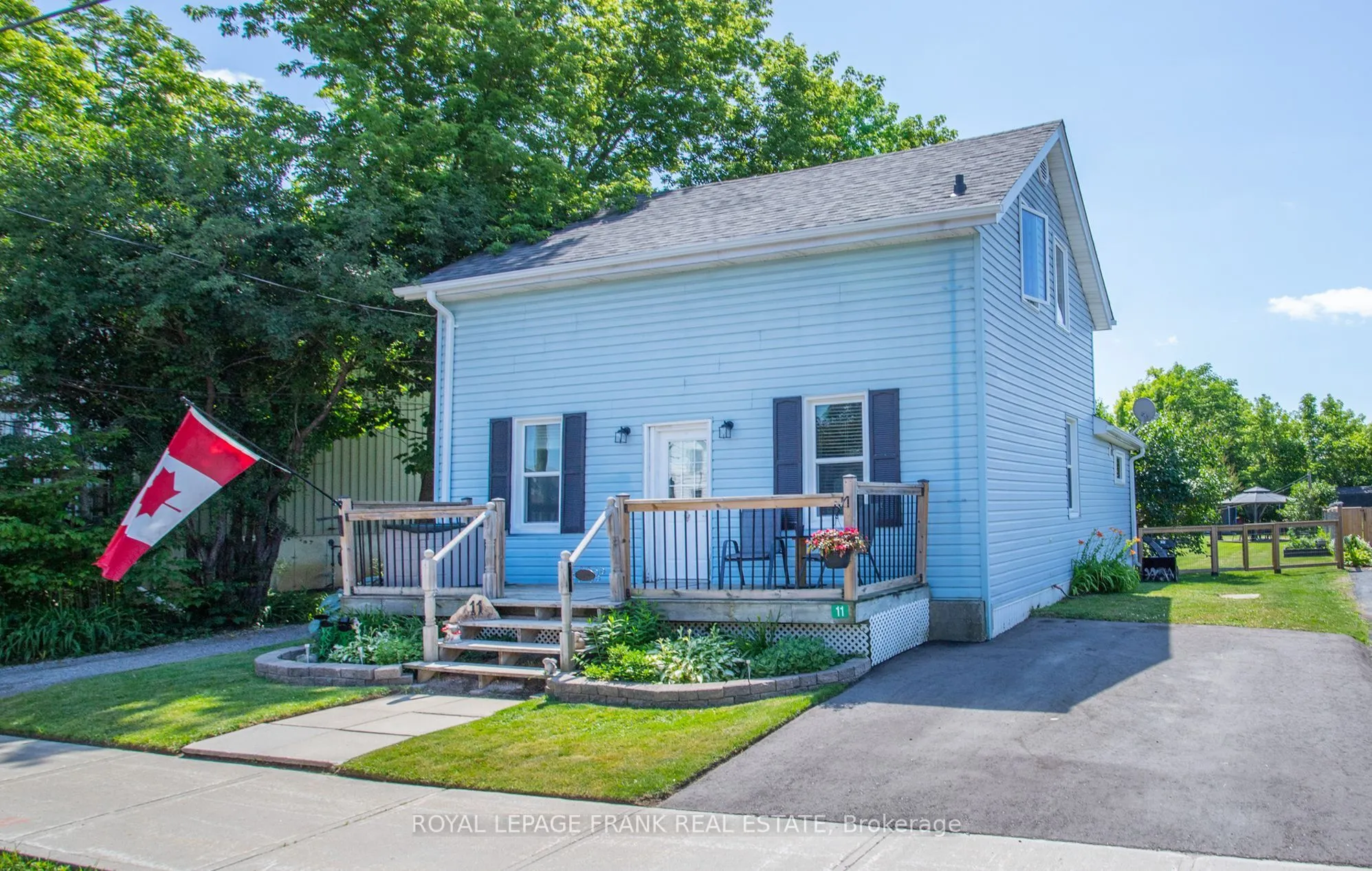 11 Whiteside Street, ON K0M 2C0