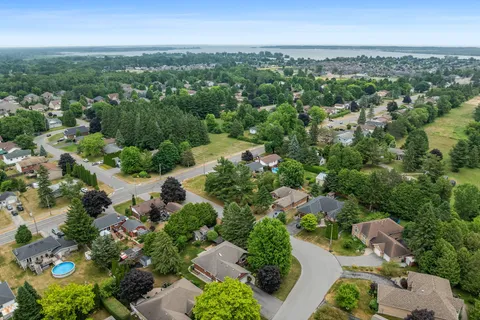 3 Westview Drive, ON K0K 1H0