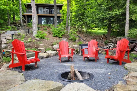 1048 Longline Lake Road, ON P0B 1A0