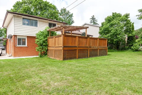 330 Britannia Street, ON N5A 5Z8