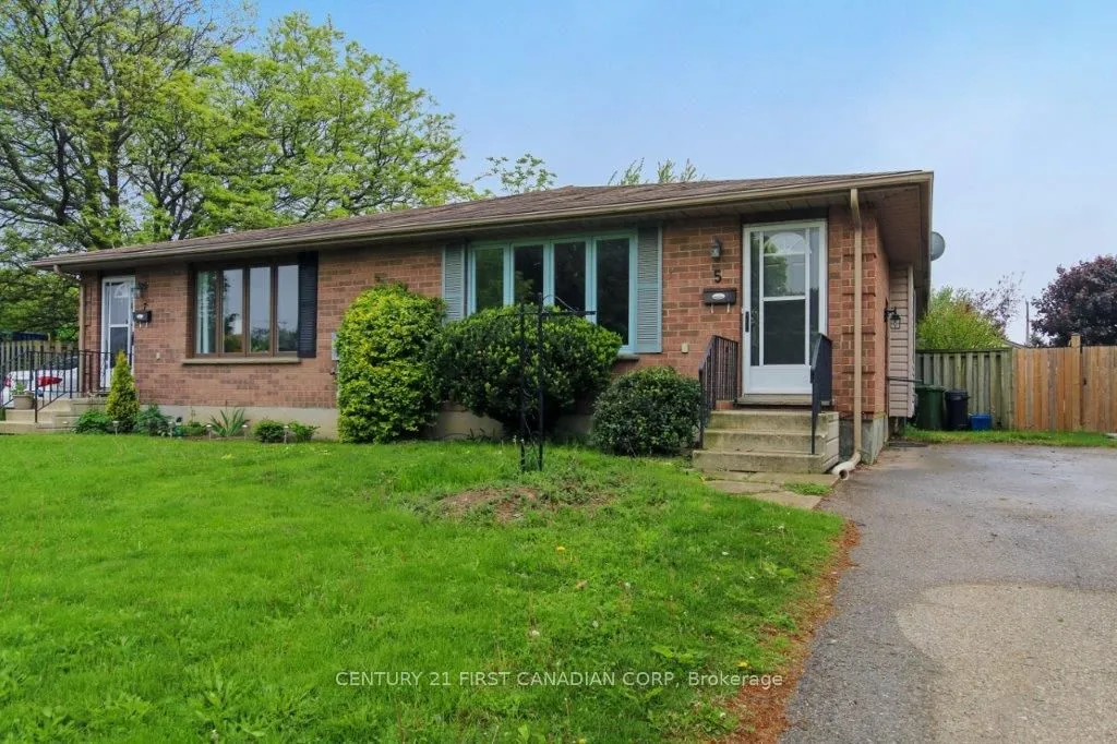 5 Golding Place, ON N5R 6B6