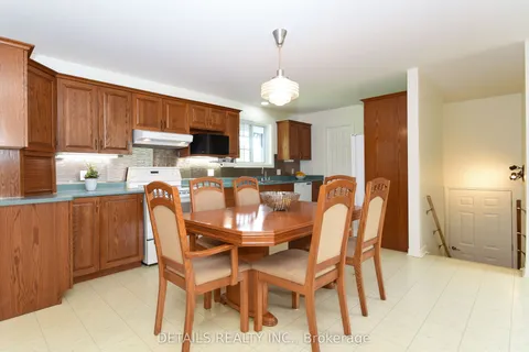 887 Macpherson Road, ON K7A 4S4