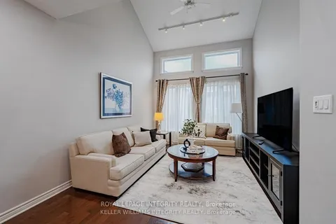 268 Keyrock Drive, ON K2T 0G2