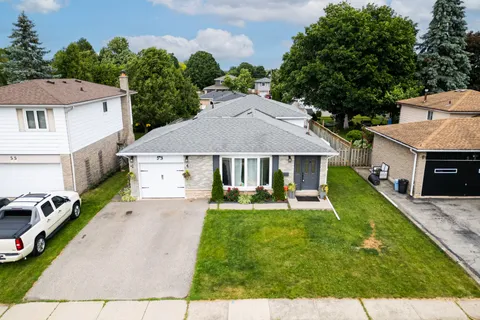 53 Abeles Avenue, ON N3L 3N8