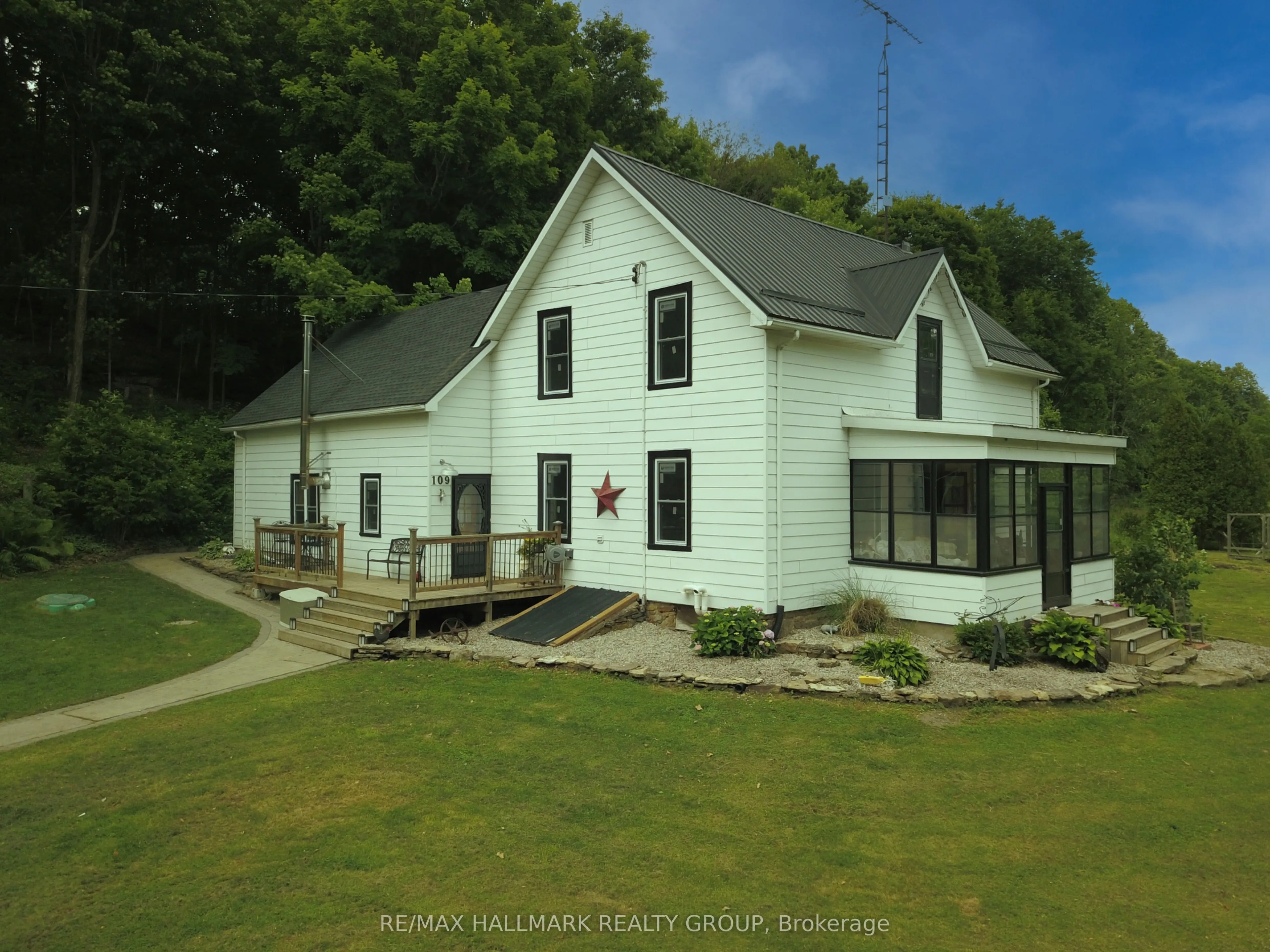 109 Quabbin Road, ON K0E 1R0