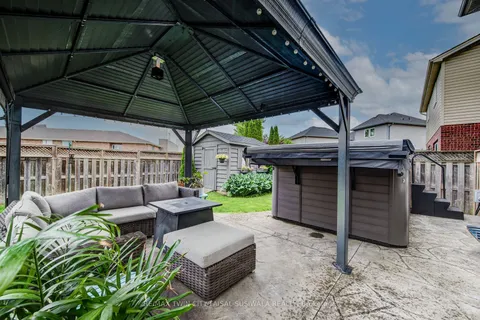 719 Frontenac Crescent, ON N4V 0B1