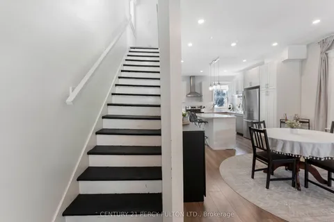 732 Cannon Street, ON L8L 2G9